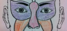 Cara pintada de mariposa o antifaz de fantasía