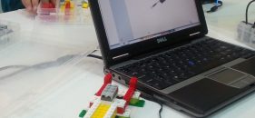 Taller de robótica bilingüe para niños en el fin de semana