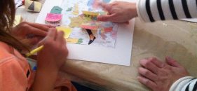 Dos talleres creativos infantiles sobre cubismo y dioses mitológicos